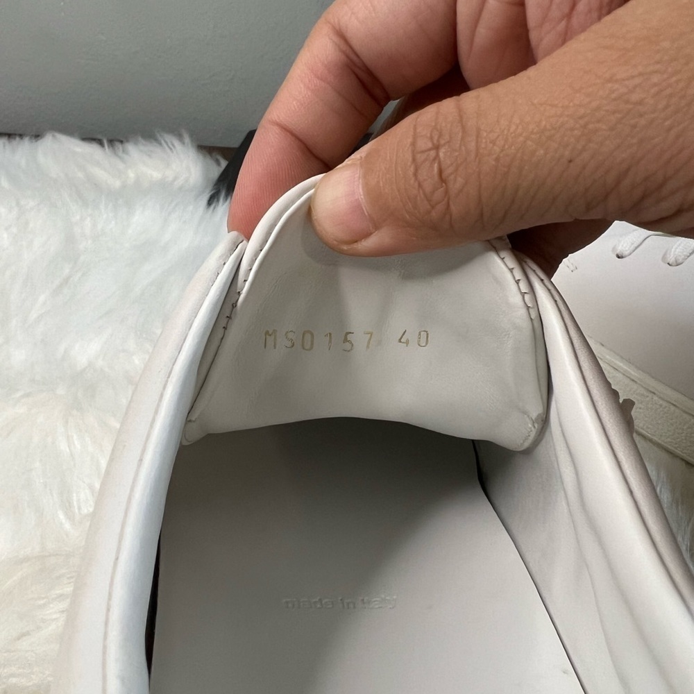 𝅺LOUIS vuitton white sneakers (size 40) check description - Picture 12 of 17